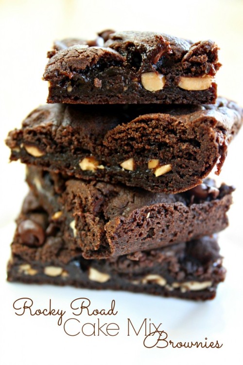 ilovedessert:  Rocky Road Cake Mix Brownies