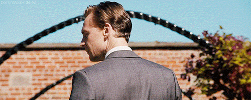 damnyouhiddles:  How’s the high life? 