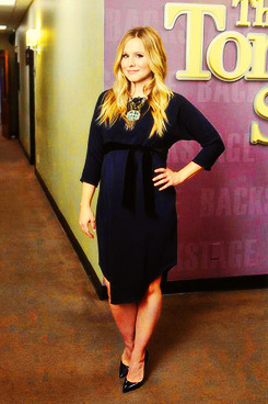 ilovekristenbell-blog:Kristen Bell @ Jay Leno (12th January)