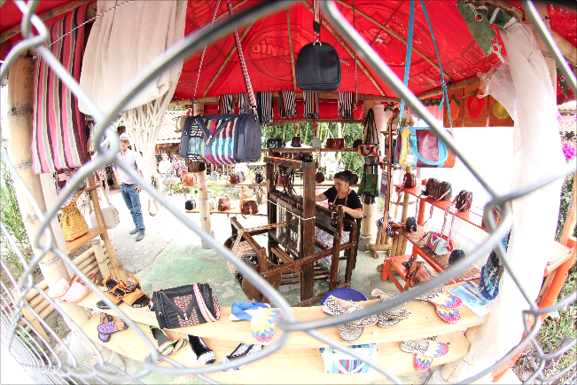 Old Fashion Sewing, Salento, Colombia