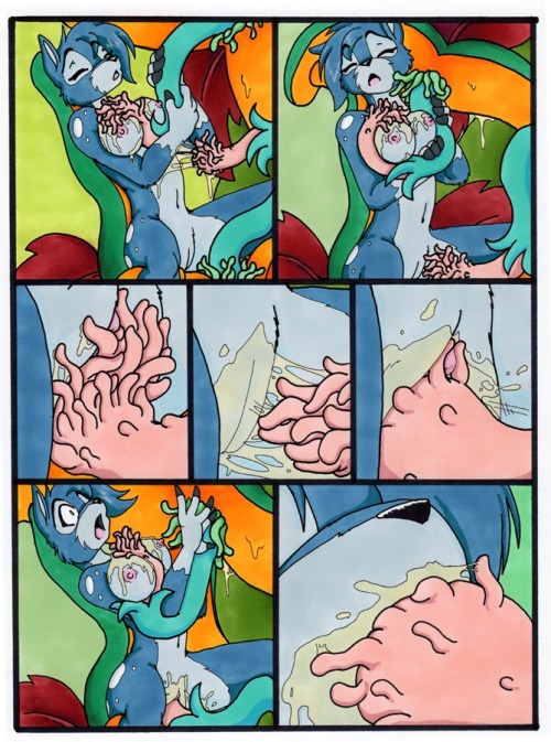 foxiefoxy:  foxylezfurr:  afurfan:  Before you start spamming me with messages about tentacle rape etc etc read the last panel!!!  I love this comic very much ^-^  Love this one