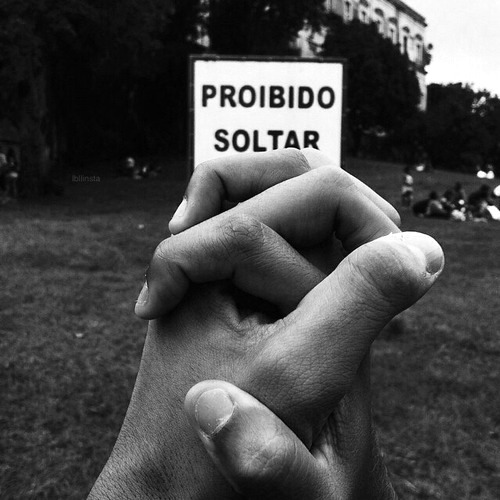 http://xauhqui-lennon.tumblr.com/post/85340802704