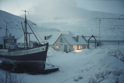 winterchristmastime:leirelatent, Iceland