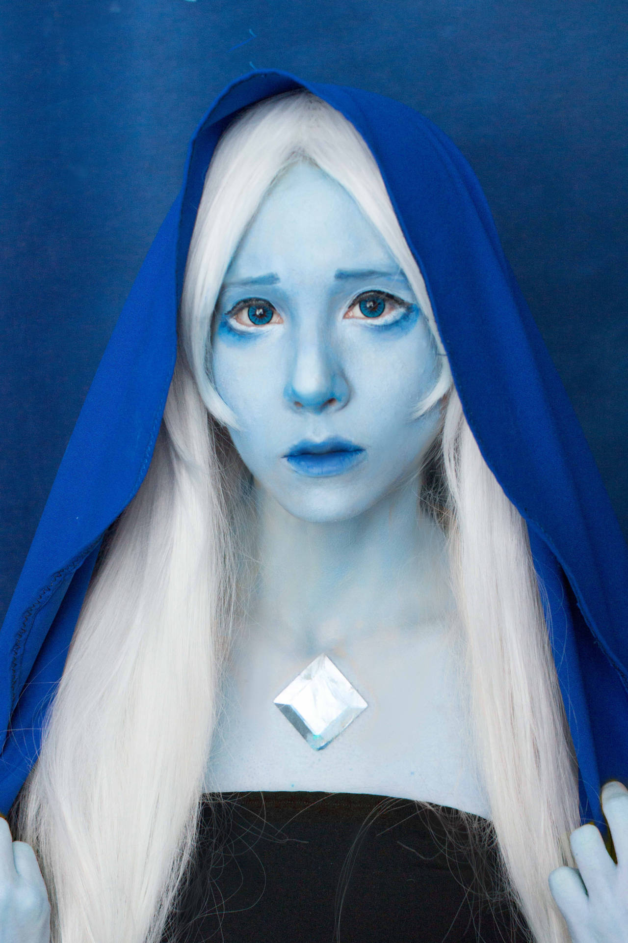 firefly-in-lovely-illusion:  Whats the use of feeling Blue? 💎 💠 💧  Instagram