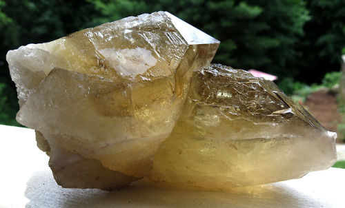 ghminerals: 5 pound twin crystal Natural Gem Citrine Floater. Mined Piaui Valley mine MG Brazil