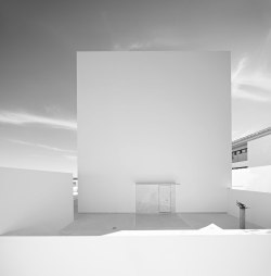 dromik:  Raumplan House by Alberto Campo