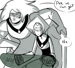 lulzyrobot:  Don’t touch Peridot’s stuff!