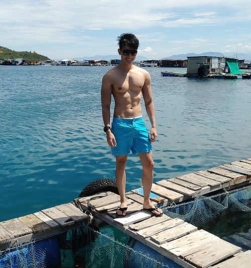 watayan11:  Posted 1st September 2014http://watayan11.tumblr.com