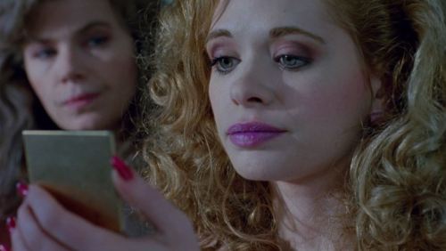Trust (1990)dir. Hal Hartley