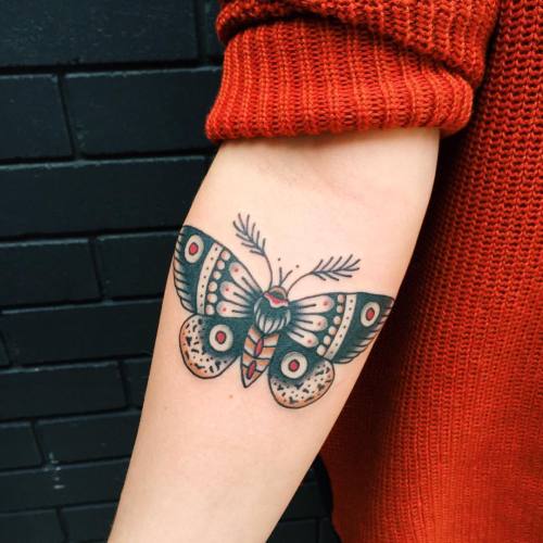 alexishepburn: A little moth for Ashleigh earlier this week :)