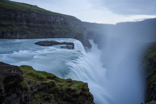 Gulfoss Profile on Flickr.the roaring falls off Gulfoss in Iceland