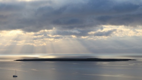 ~ early morning. Staffin Bay ~