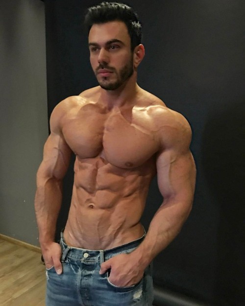 myinstaboyfriends:  Stepan Pereverzevhttps://www.instagram.com/stepan_pereverzev/