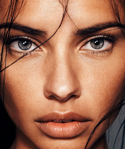 XXX thefashionbubble:  Adriana Lima. photo