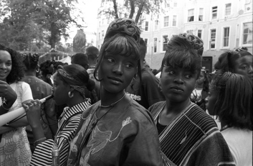 alvaroarbehoa: pepper-coast:Notting Hill Carnival 1990-2010Giles Moberly That first picture is the u