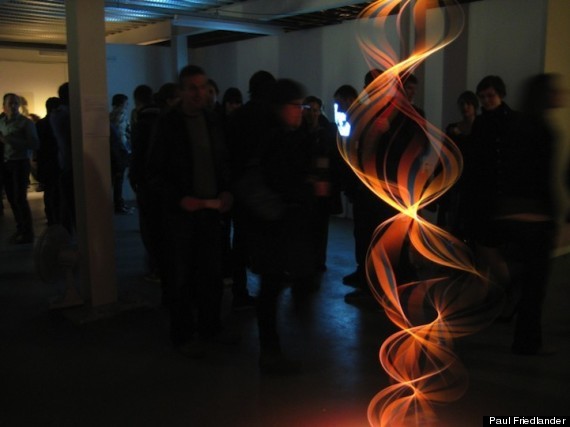 sixpenceee:  Incredible kinetic light sculptures from scientific artist Paul Friedlander