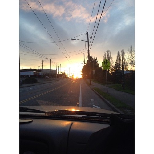 Beacon Ave.