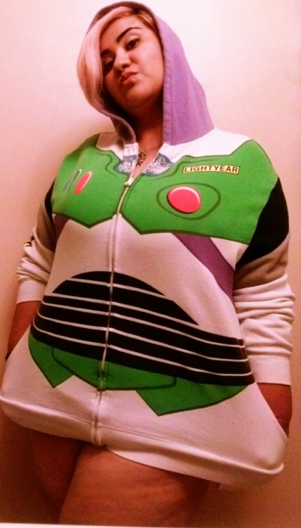 poisonedapple13:  To infinity and beyond…