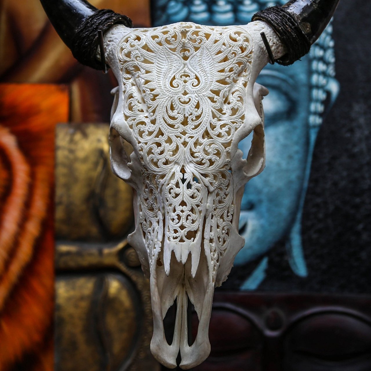 obsessedwithskulls:  Beautiful carved cow skull!AVAILABLE HERE –&gt; http://amzn.to/1TiKhF5