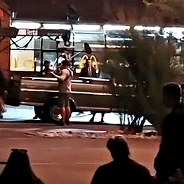 527871d061c8bcddb3cef10c6e5e612947560680.gifv