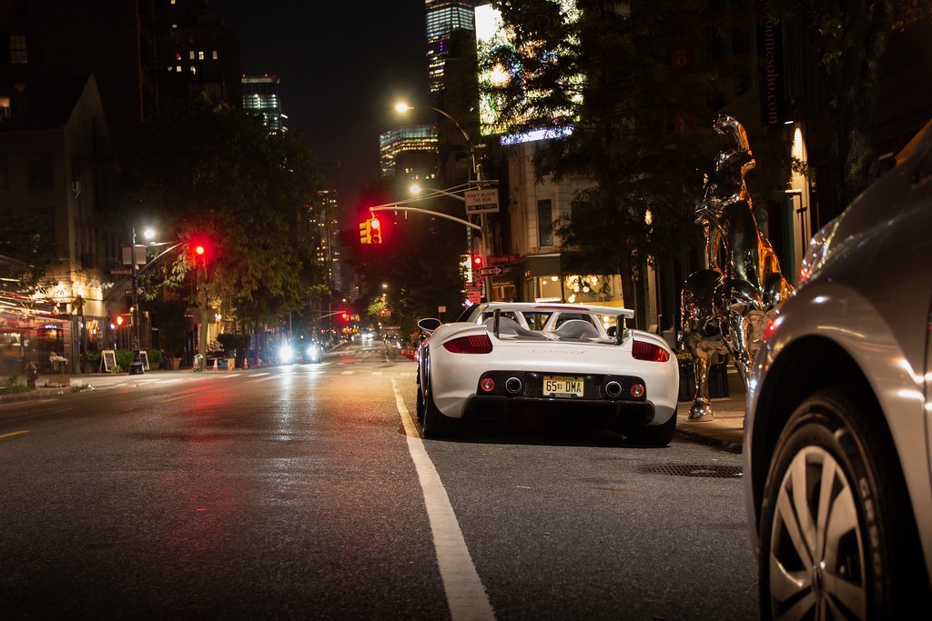 wrooom:
“Carrera GT By Hershy Sabel
”