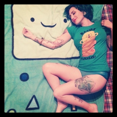 tattoos-ties-noketchup-onmyfries:  Woman crush Wednesday…. Twiggy Trallant! Aka: The Nerdy Stripper!! Familiar? You see her wrenching on rat rods on discovery channel’s Vegas Rat Rods!!!! Welderup!! Also, Adventure Time FTW!!!