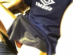 hellokrieke007:  N my black nylon satin sprinter shorts n umbro shirt