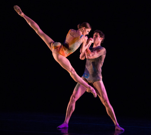 Oksana Maslova and James Ihde in Trey McIntyre’s The Accidental, Pennsylvania Ballet, April 2016. © 