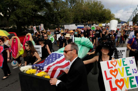 that-regular-chick:  New Orleans Inauguration Day protest. I love my town. 