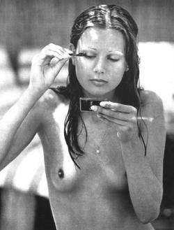 helmutnewtonphoto:  1972 Angelica Koch. 