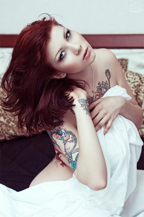 altmodelgirlcrush2:  Satelina Suicide @satelinasg-blog porn pictures