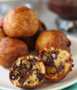 Food-Smut:  Thecakebar:  Deep Fried Chocolate Chip Cookie Dough  Cookie Dough Request