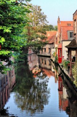 visitheworld: Bruges / Belgium (by Sam Welch).