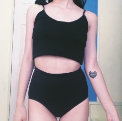 mandelasuicide:  Can’t wait to fill this bod with tatts  You&rsquo;re fucking adorable.