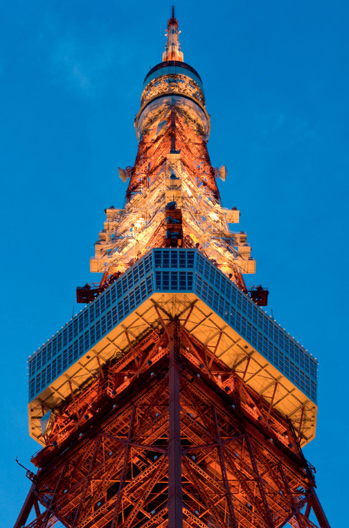s-h-e-e-r:  Tokyo Tower by Ballet Lausanne on Flickr. 