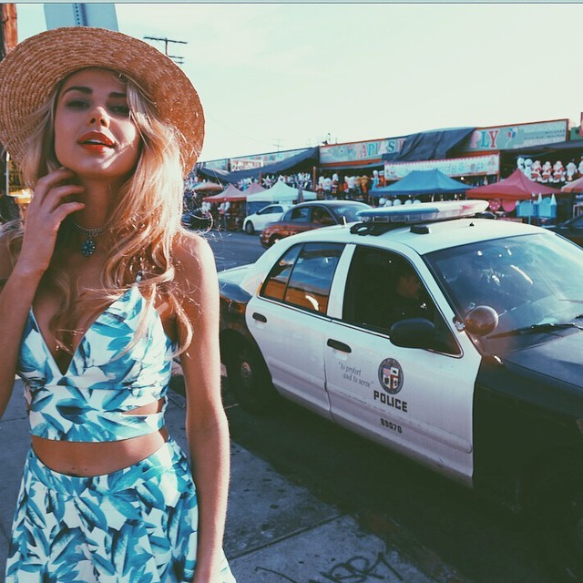 itslatingirl:  FASHION
