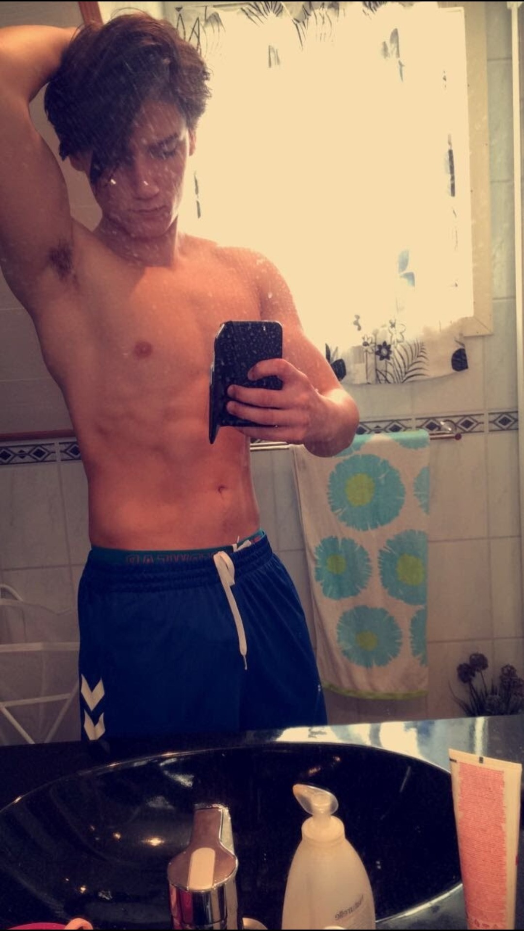 luke-winters:  freeteenbaits:  Erick Straight German Footballer. Always horny and