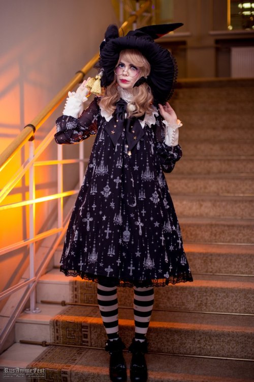 My witch outfit for AkiCon 2015  ^_^ Op and socks - Angelic PrettyWitch hat - handmade by @nemutaisa