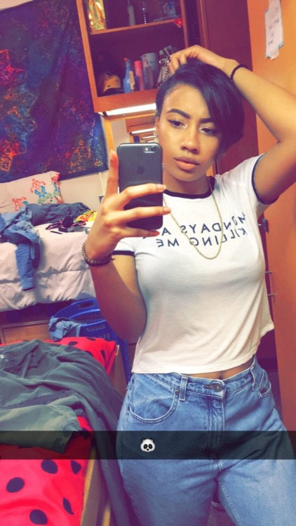 lieswithinthighs:  Happy Blackout Day , May our skin glow and melanin pop ✊🏽✊🏾✊🏿✨