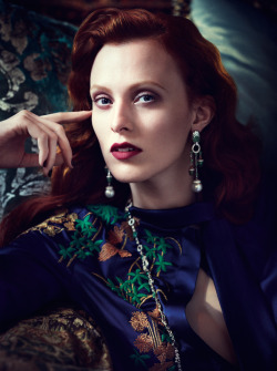 stormtrooperfashion:  Karen Elson by Alexi Lubomirski for Vogue Mexico, October 2014 