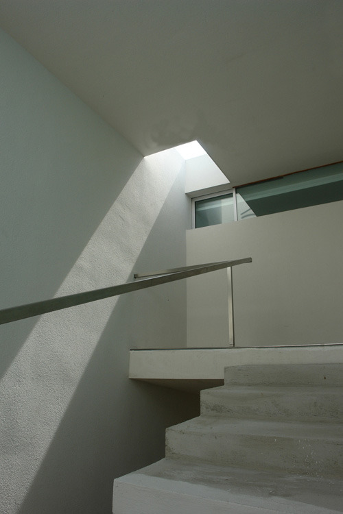 Penafiel House / Claudio Vilarinho Portugal