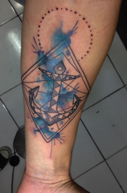 fuckyeahtattoos:  Geometric Anchor by Maxwell Alves @ El Cuervo Ink - Curitiba, Brazil