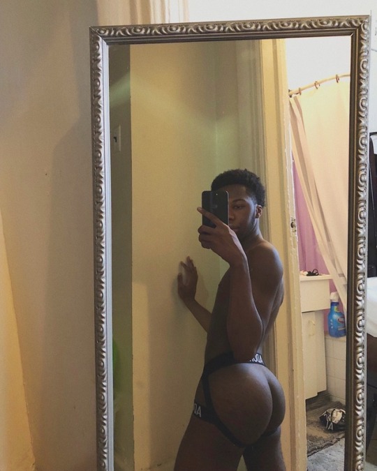 parisdollx:  Chocolate magic ✨