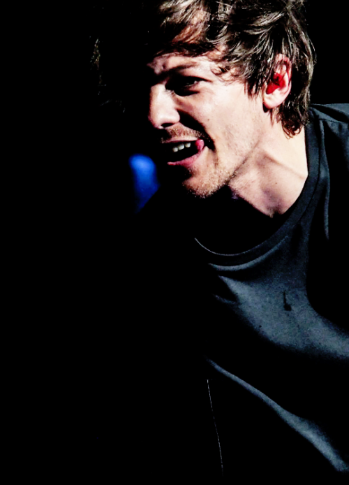 lsanchor:#121 // otra tour ☆ february 20th, 2015 in perth, australia