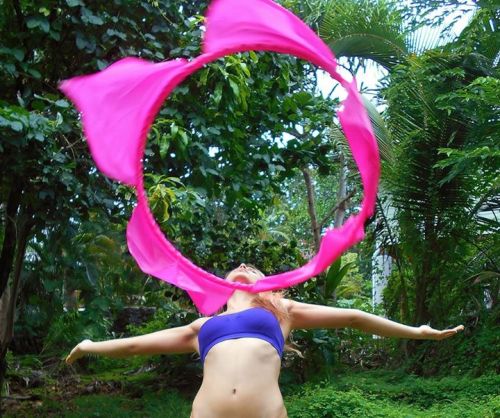 hiptronichoops:  Lisa SparkGirl throwing some chest rolls and testing out this Lotus Blossom hula hoop attachment made specially for Janie in TX! www.hiptronicarts.com 