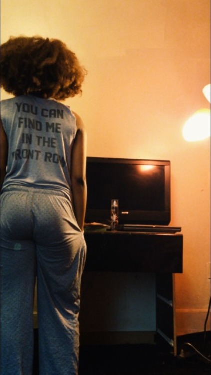 grungeaintdeadd:  Wedgie something serious 😂😂