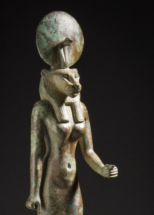 egypt-museum:Statue of Wadjet Bronzefigurine of the goddess Wadjetdepicted with the head of a liones
