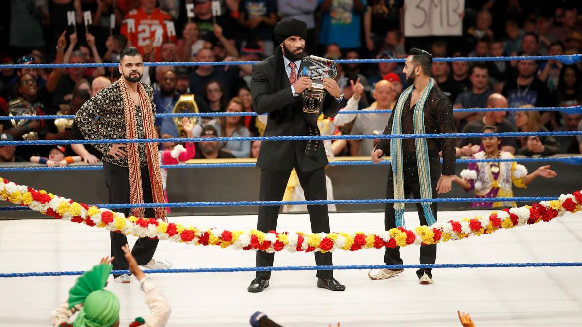sassy-tripleh:  [ + Jinder Mahal &amp; his punjabi celebration ]
