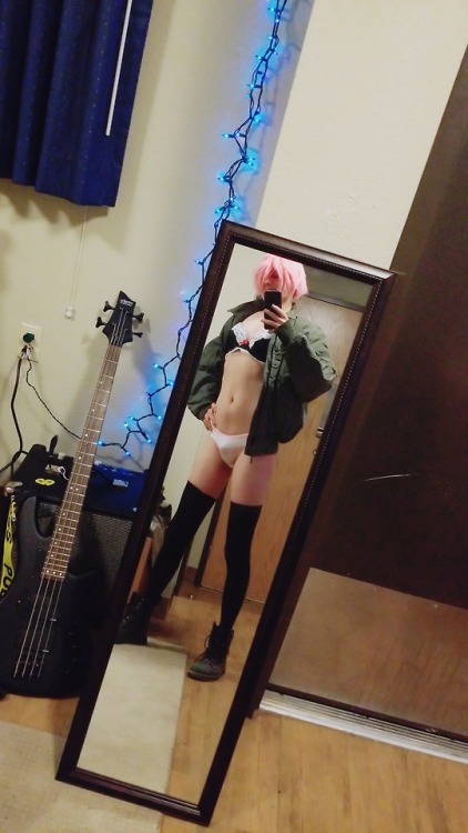 toppbunne:Fit to fight! Altho im small as shit and this jacket is waaaay to big! Seems like im close