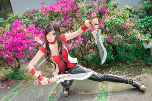 league-of-legends-sexy-girls:  Katarina Cosplay adult photos